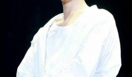 娱乐吃瓜权志龙,娱乐吃瓜界的风云人物，揭秘他的明星生活与影响力”